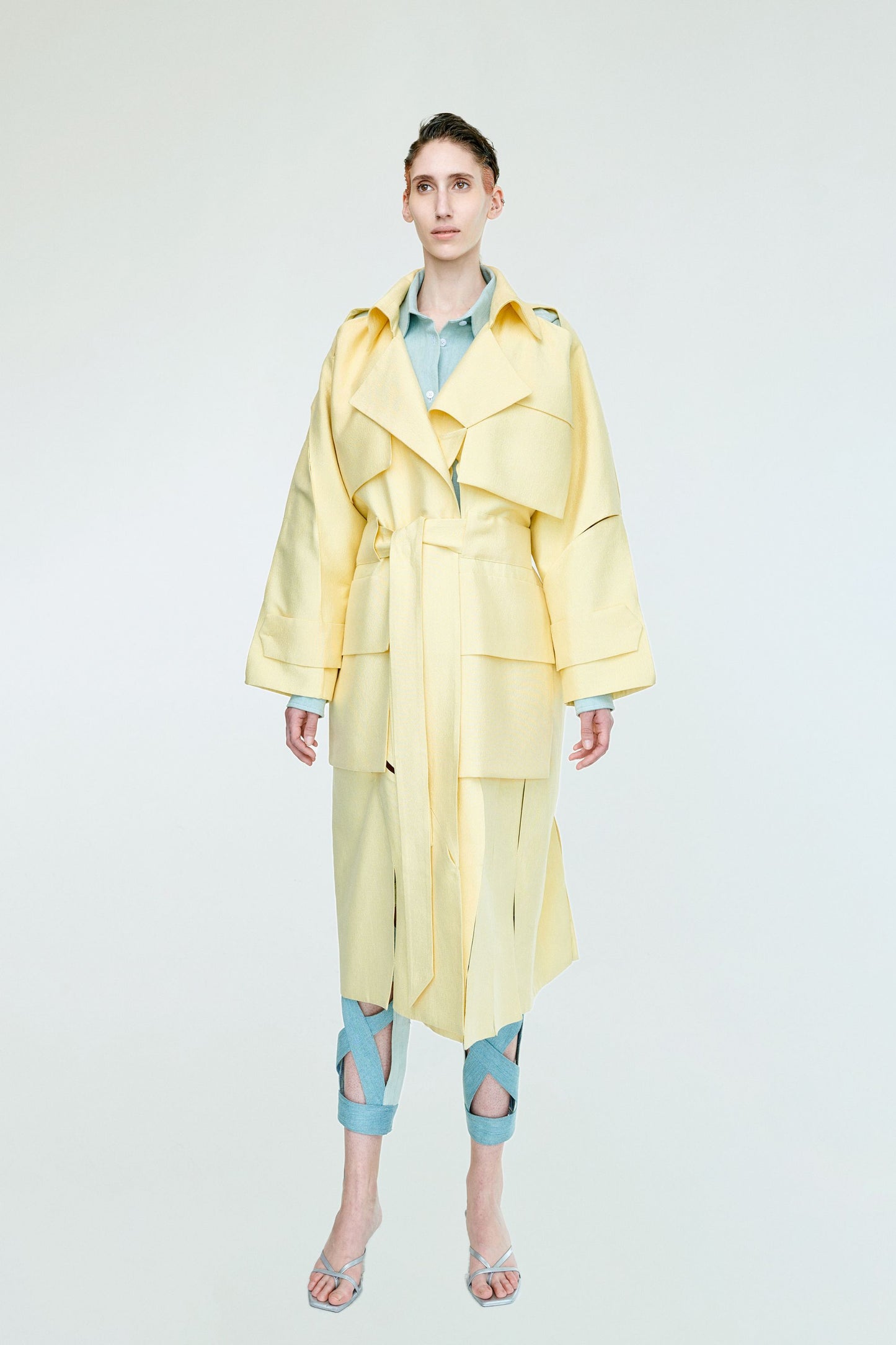 MONO HAND STITCHED CUT OUT TRENCH COAT