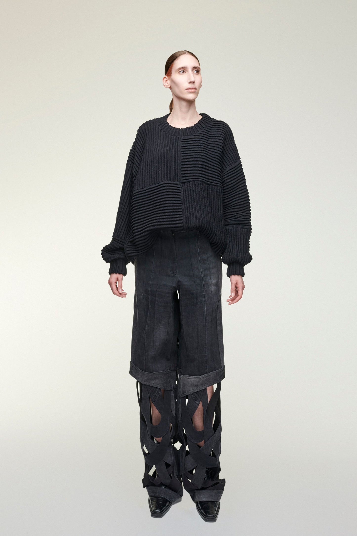 BALI 3D SWEATER / BLACK
