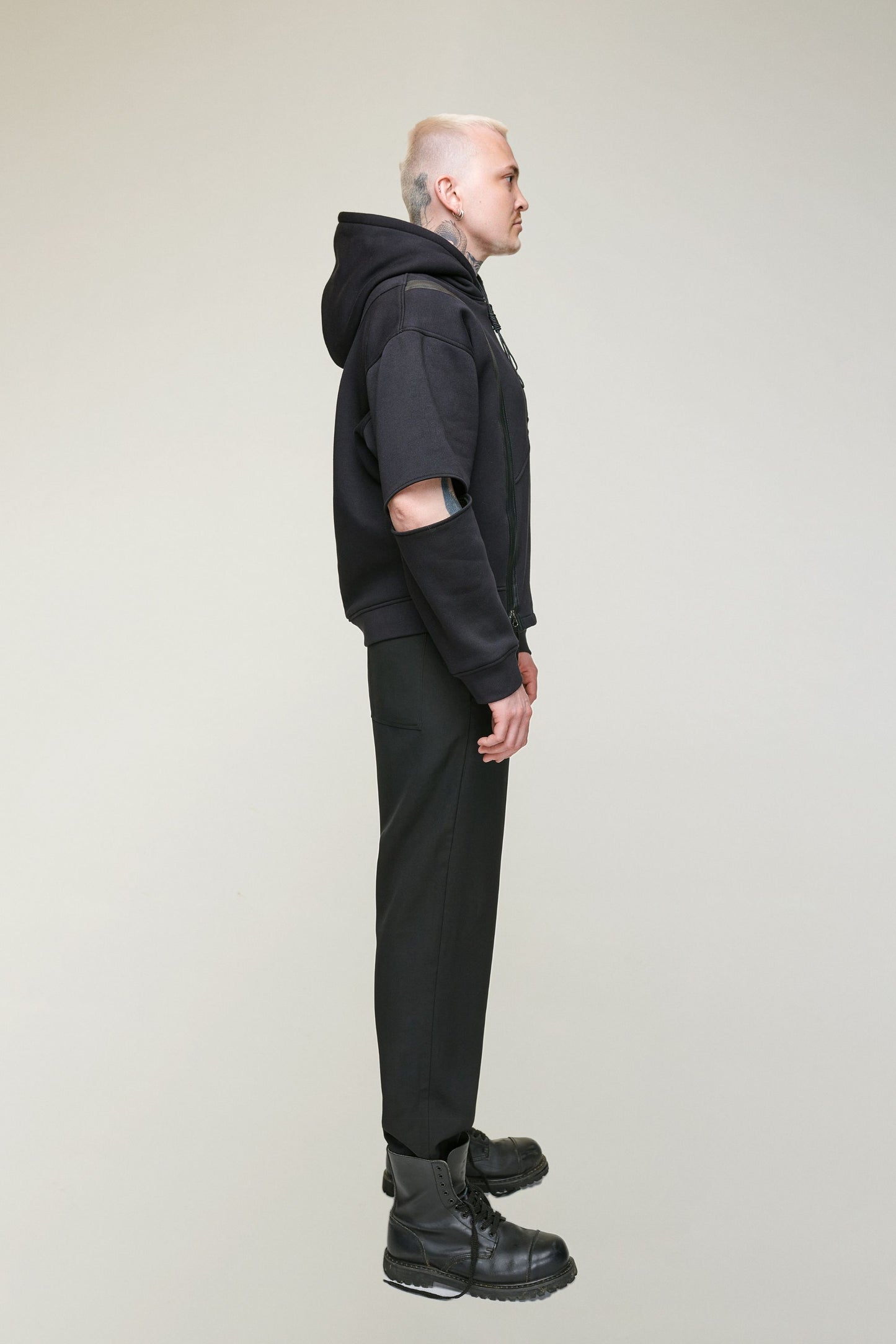 KATA ZIPPED HOODIE